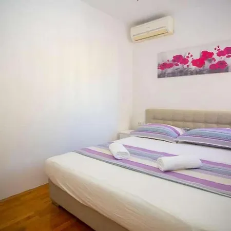 With A Parking Space - 20195 Apartment